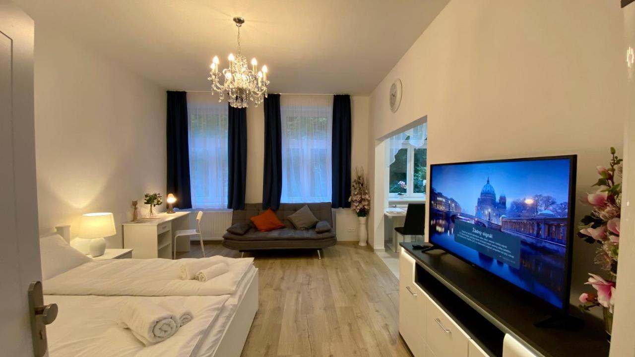 Top Class Apartments In Carlsbad 카를로비바리 외부 사진