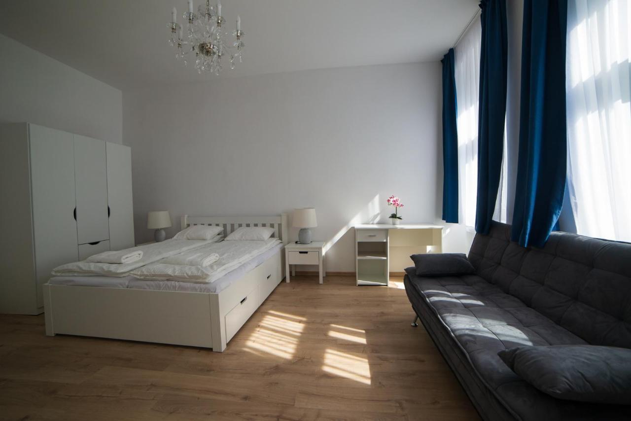 Top Class Apartments In Carlsbad 카를로비바리 외부 사진