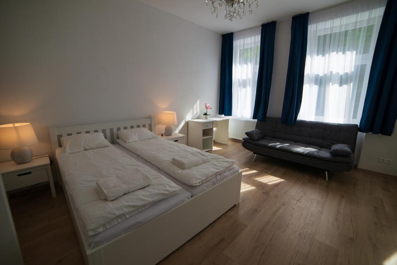 Top Class Apartments In Carlsbad 카를로비바리 외부 사진