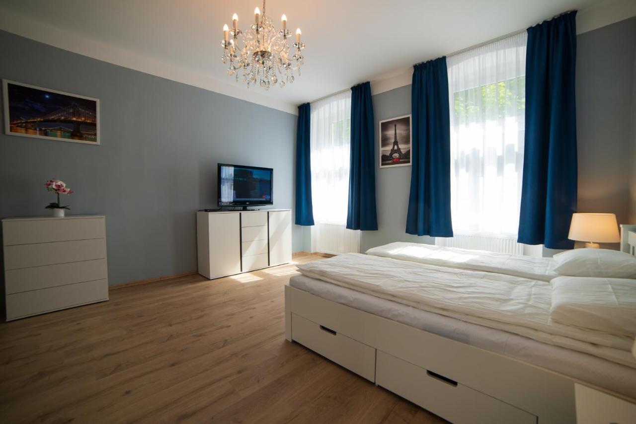 Top Class Apartments In Carlsbad 카를로비바리 외부 사진