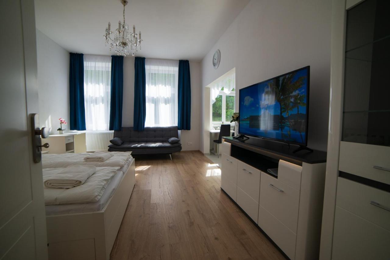 Top Class Apartments In Carlsbad 카를로비바리 외부 사진
